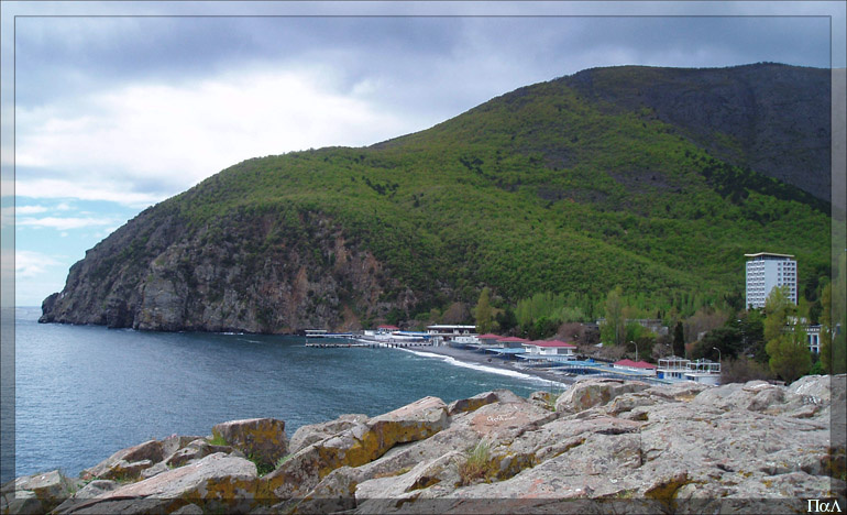 Каменный медведь Медведь гора Аю Даг Черное море Крым ЮБК Партенит