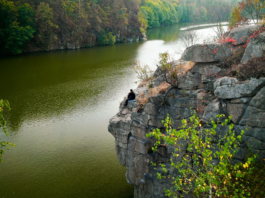 Близко 