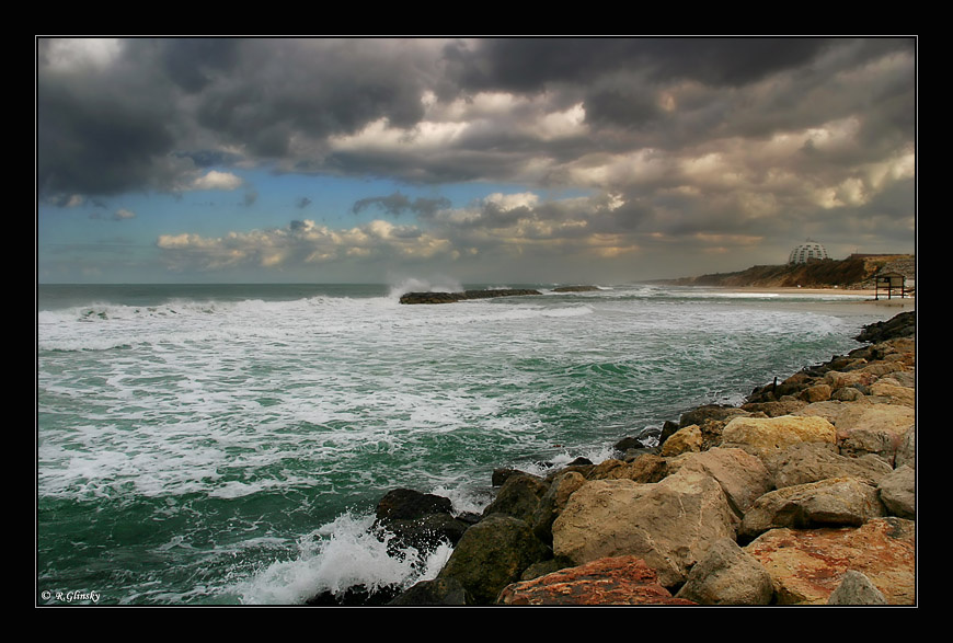 Winter sea. 