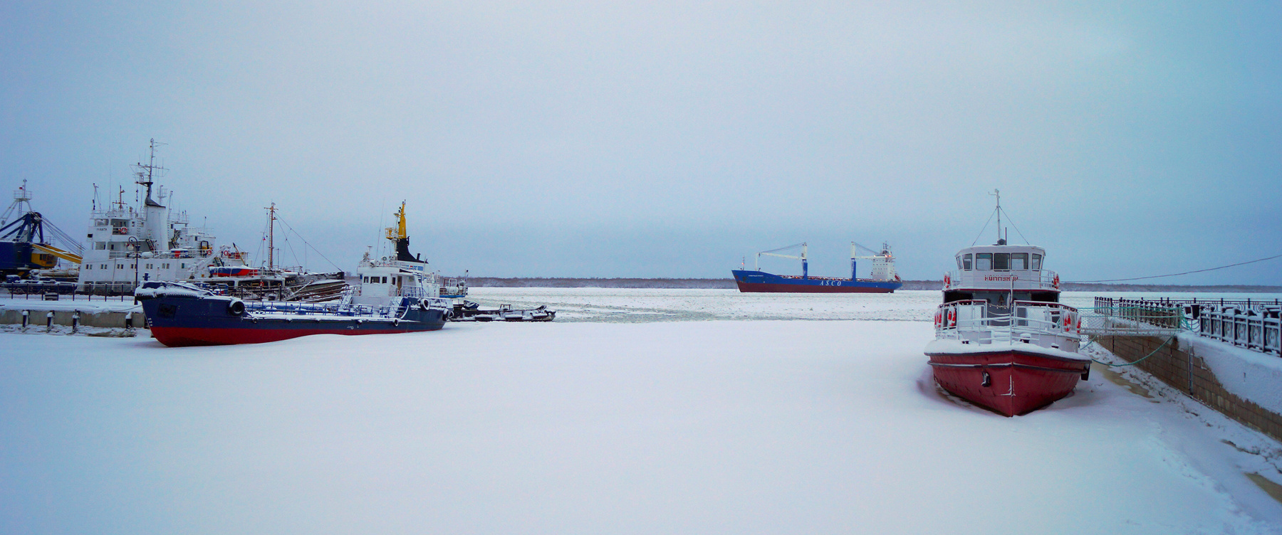 07.01.2025.Архангельск.Вид с набережной. архангельск.корабли