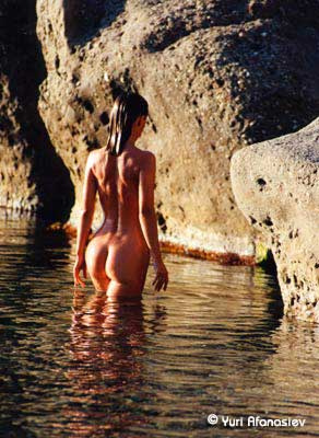ОТЛИВ море эротика девушки пляж