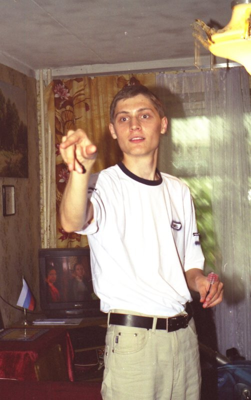 Игра в дартс 