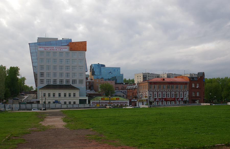 Офисы: прошлое и будущее Пермь Коммунистическая Ленина улица эспланада офисы машина времени