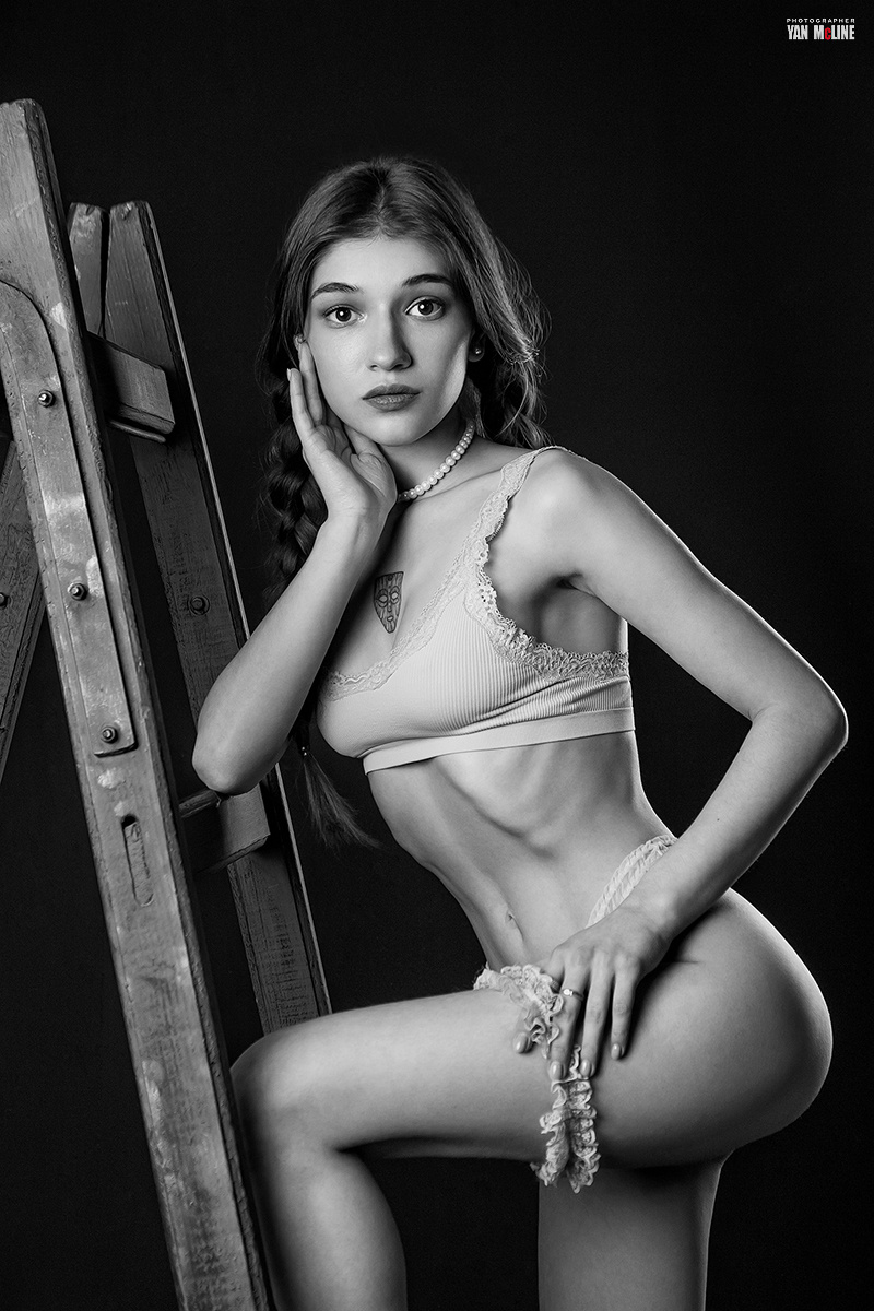 *** 