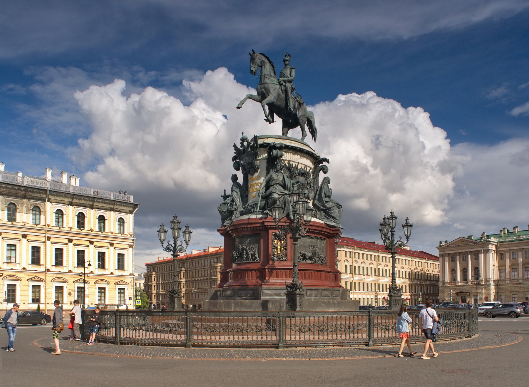 Памятник Николаю I Петербург