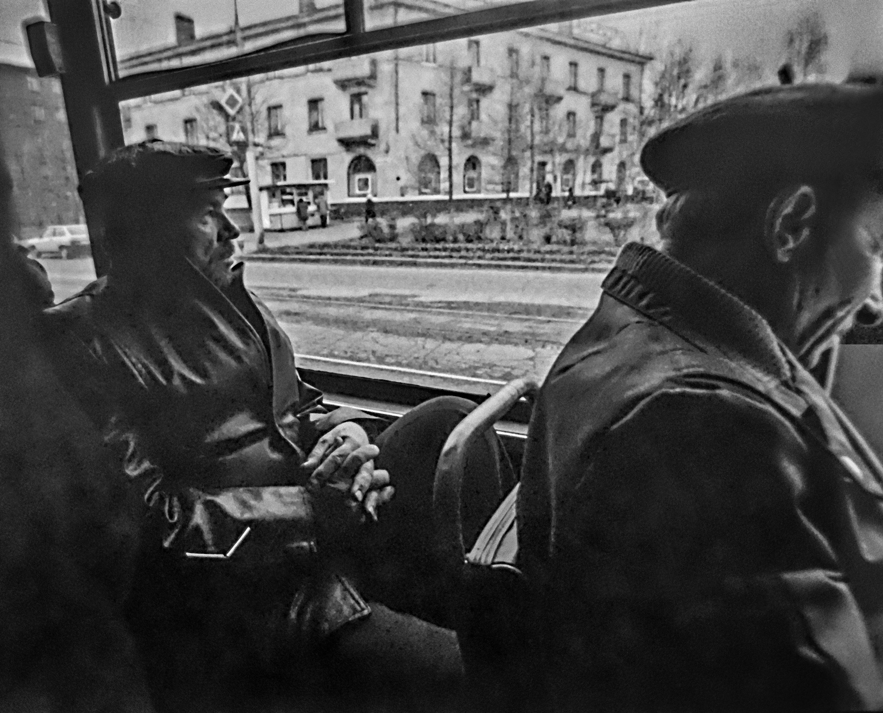 В автобусе плёнка