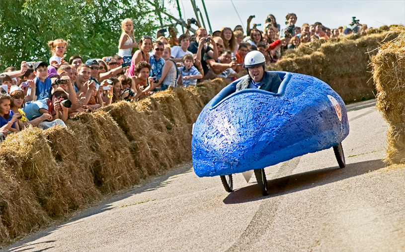 на совещание еду однако... soapbox race