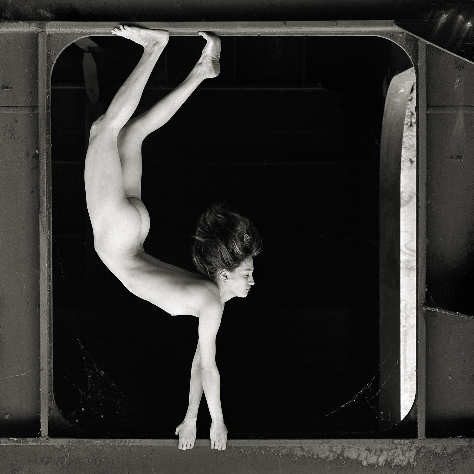 Дина. Форт "Константин", Кронштадт, 2004. Mokhorev
