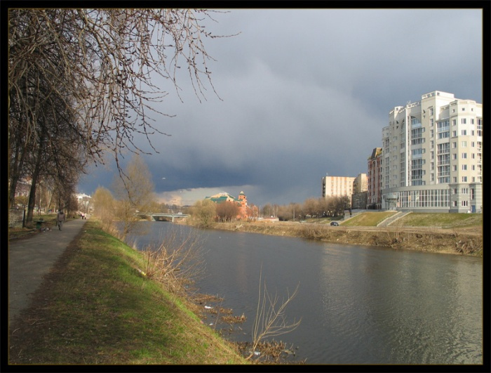 Before rain дождь уводь набережная