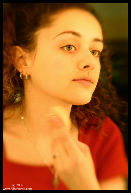 liz fashion show portrait lensbaby