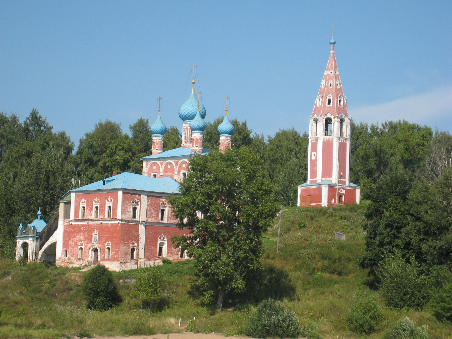 ***На берегу Волги. 