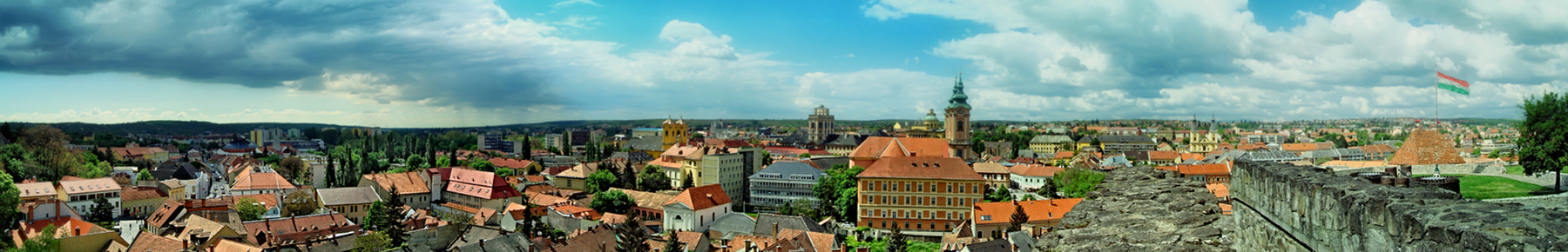 ***Панорама весеннего Эгера.фрагмент 