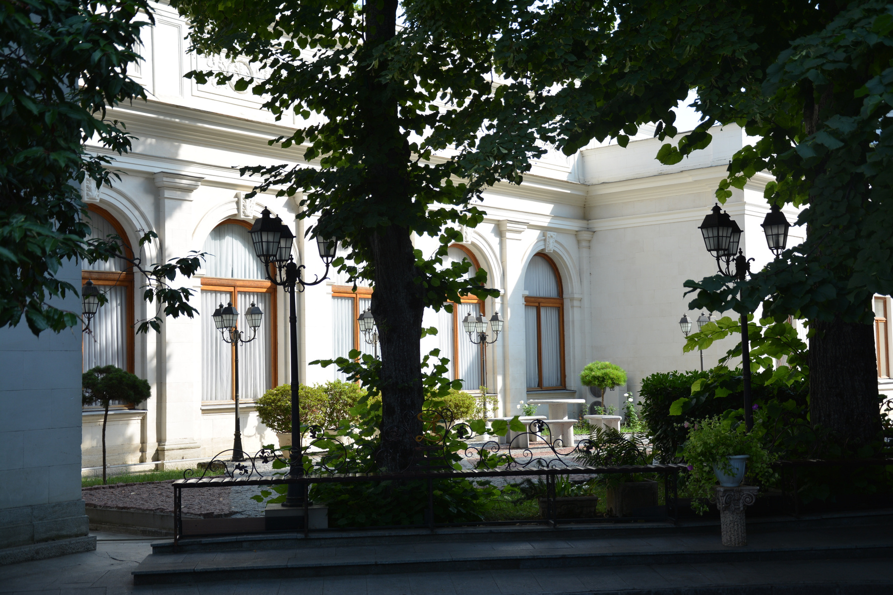 Ливадийский дворик 