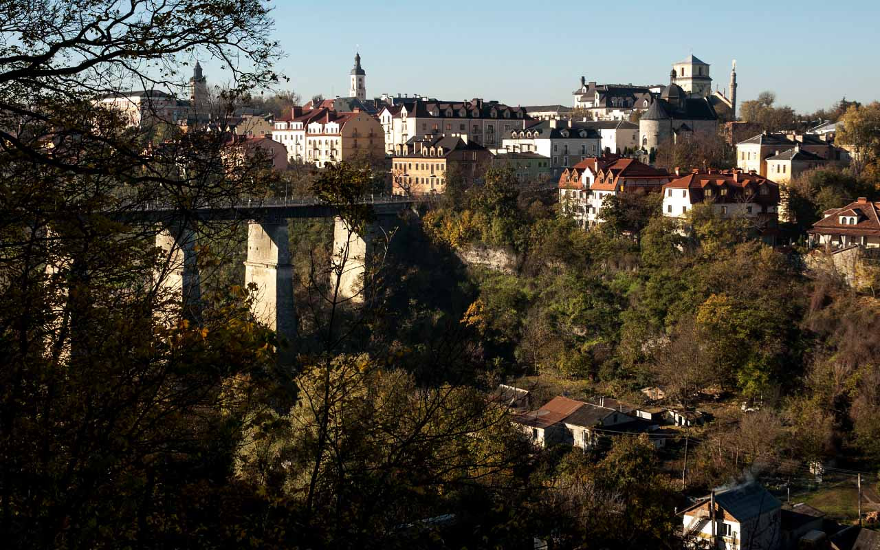 Старый город. осень город