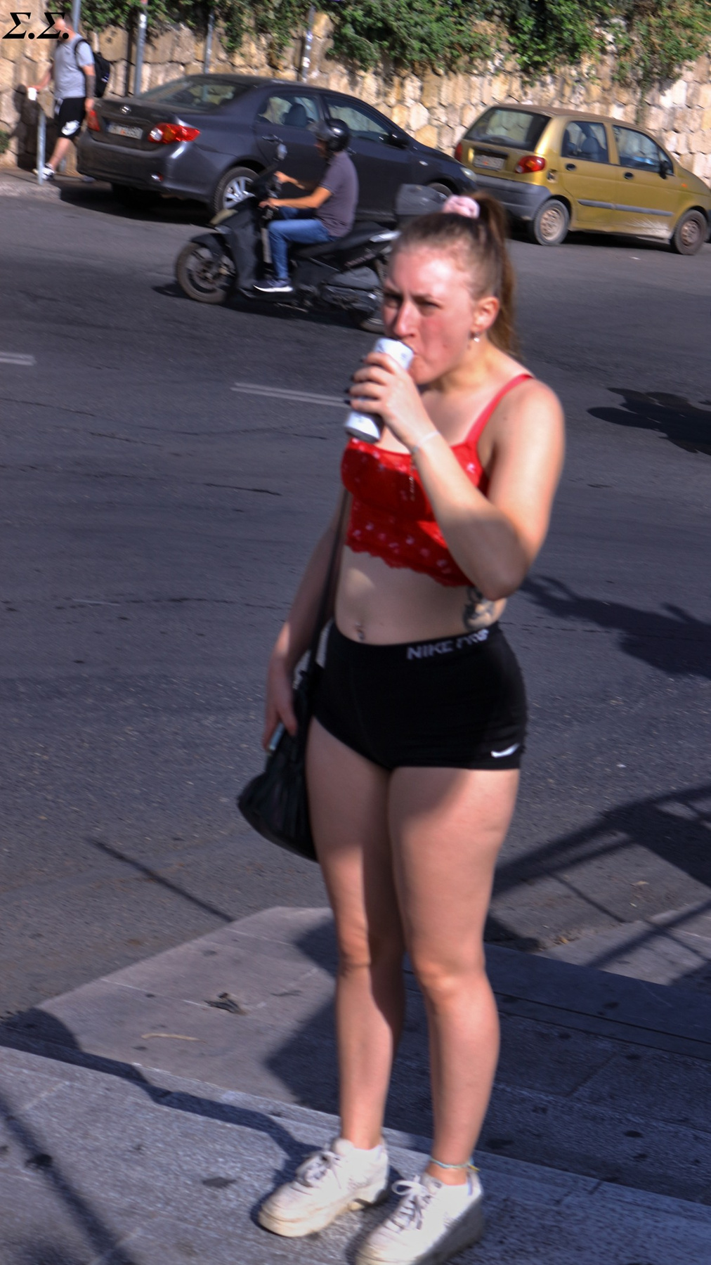 REFRESHMENT ON THE GO 