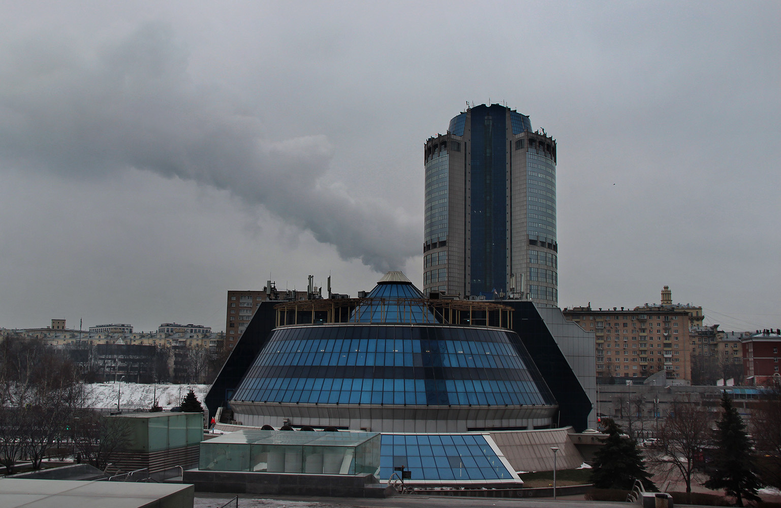 Москва. Мост Багратион и Башня-2000 