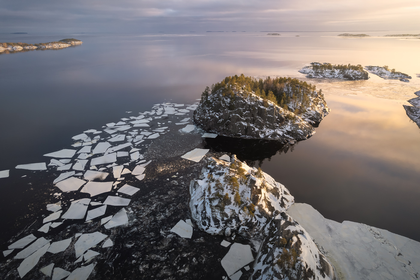 "Зимние шхеры" Зимняя Ладога озеро Ладожское шхеры Карелия острова Сортавала Лахденпохья