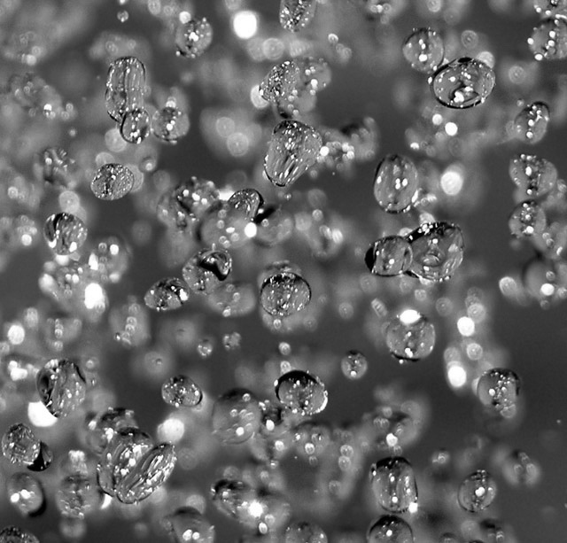 Aqua gems застывшая вода
