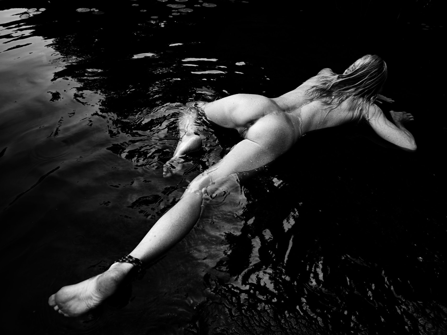 water nude naked erotic body sensual sexy
