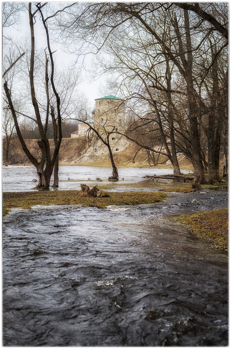 Гремячая башня Псков