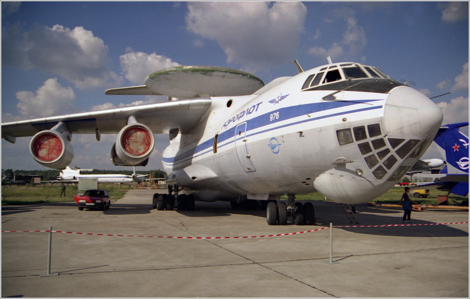 Ил-976 Ил-976 авиаыия самолет стоянка Жуковский 2001