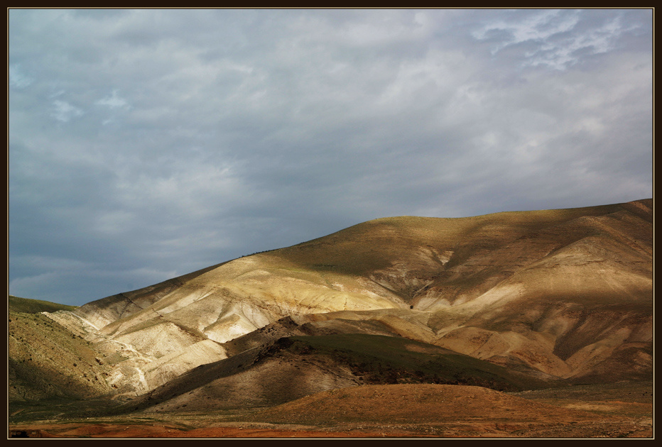 В лапах гор ,2 2007