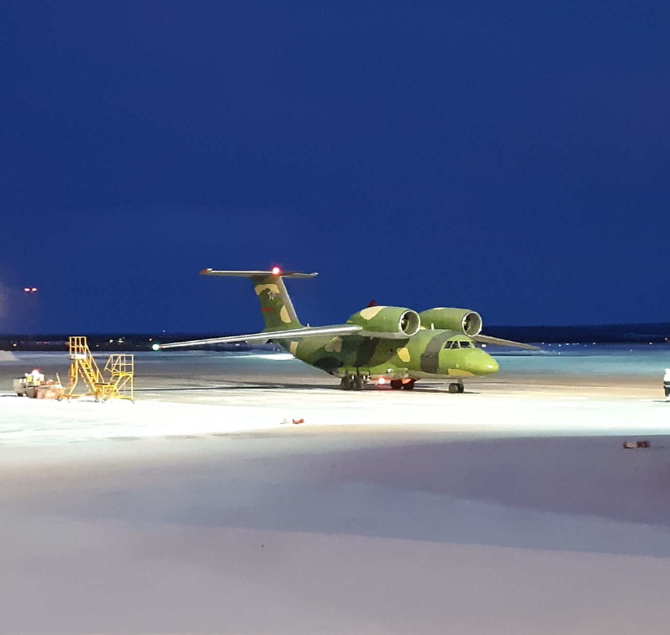 Ан-72П RF-72019 