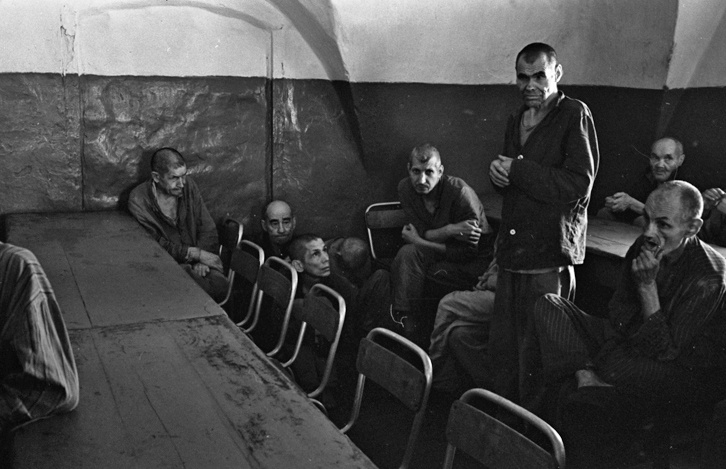 Свияжск 1992 г. в ожидании обеда 