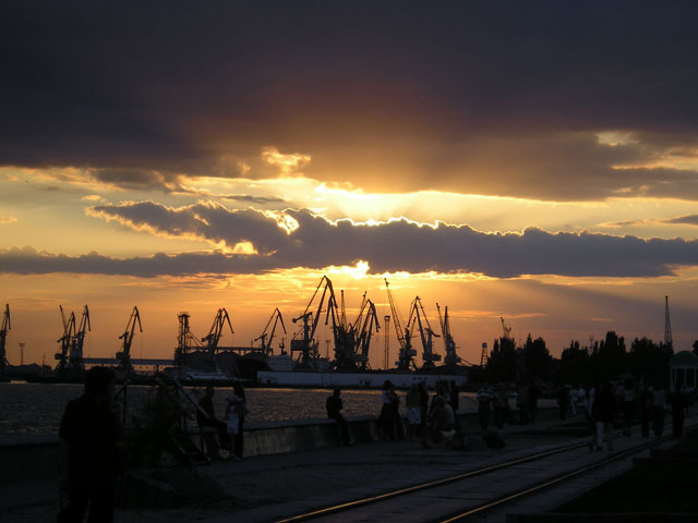 Закат-4 