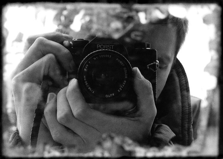Автопортрет porst compact reflex