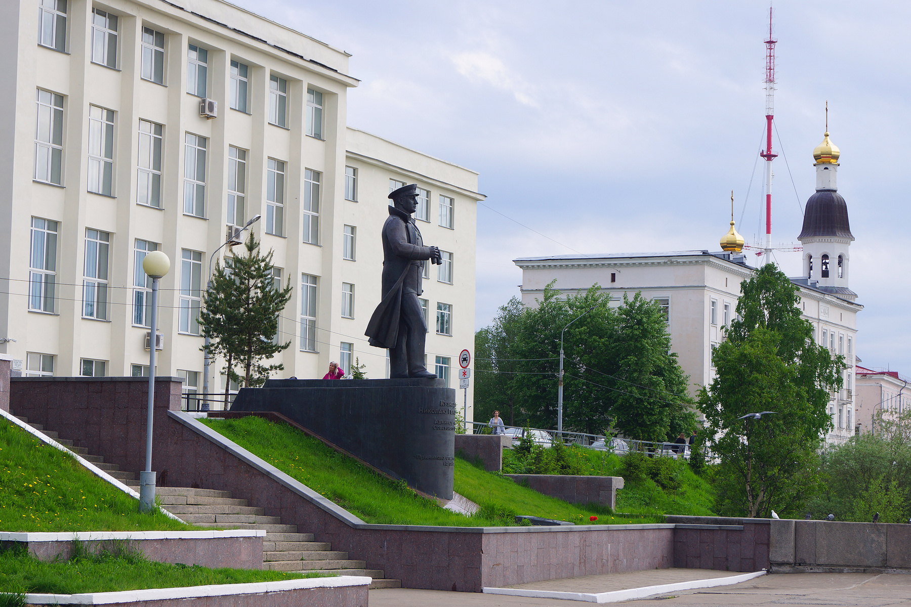 11.06.2024.Памятник адмиралу Н. Г. Кузнецову(Архангельск). Памятник адмиралу Н Г Кузнецову.архангельск