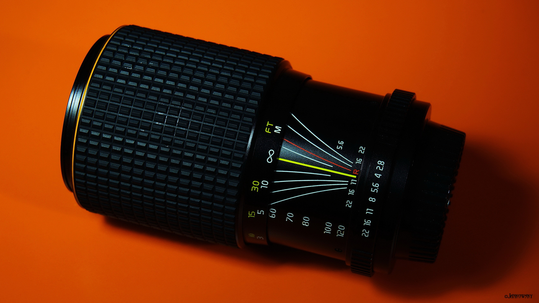 TOKINA AT-X 60-120mm F2.8 M42 редкий объектив tokina 60-120 оранжевый фон предметное фото фототехника