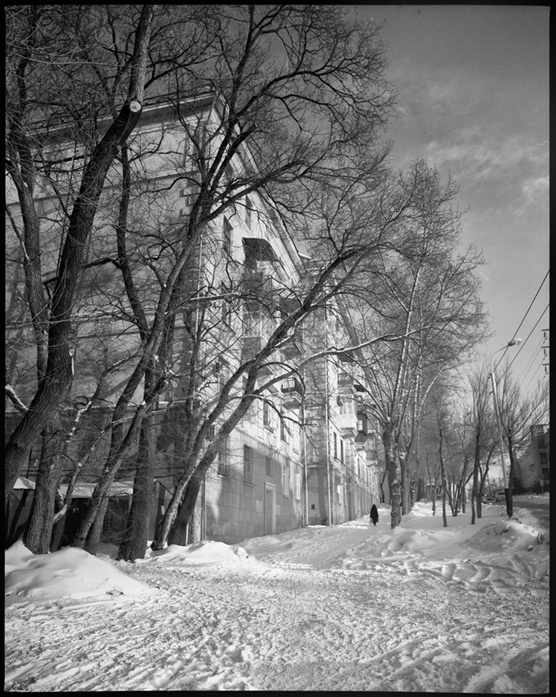 в большом городе маленькие люди 