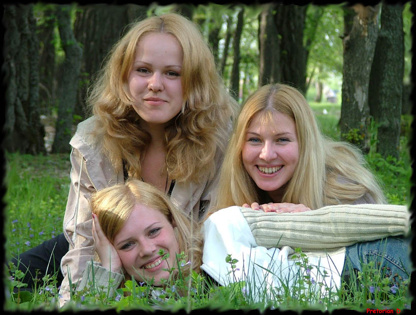Blondes in the law 