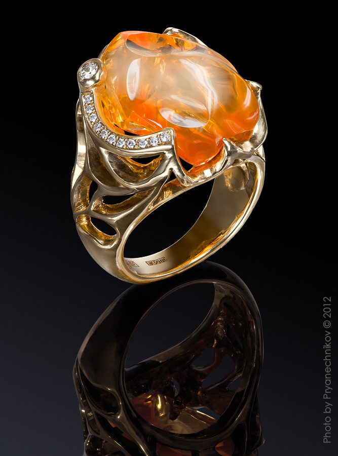 Ювелирный постер. Diamond Jewelry. Фотосъемка ювелирных изделий с бриллиантами и драгоценными камнями. Jewellery Photography  ARGENTOV Pryanechnikov Прянечников Опал бриллианты Jewellery Photography 