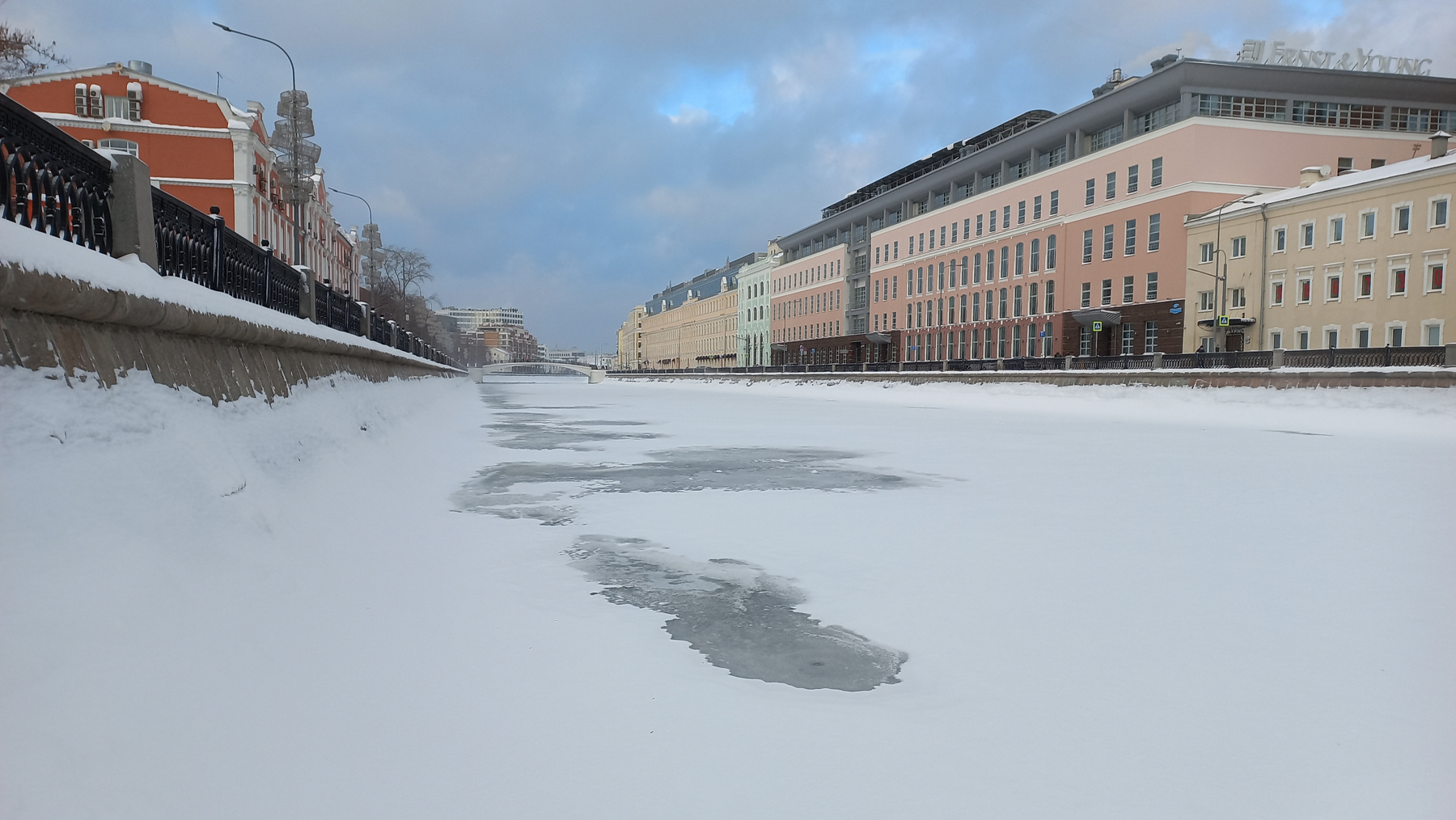 Водоотводный канал Москва