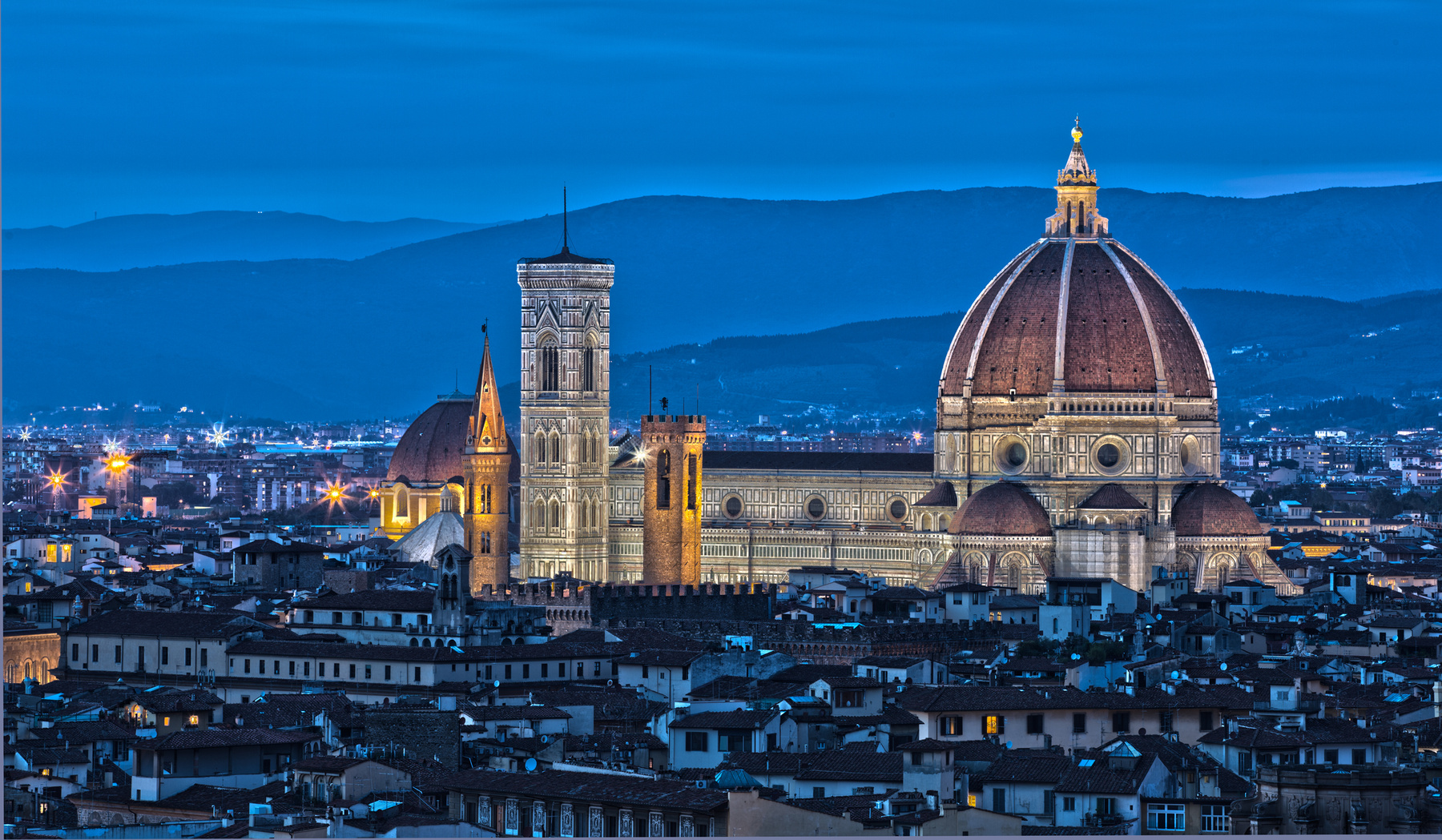 Santa Maria del Fiore Собор Флоренция Италия Закат ночь
