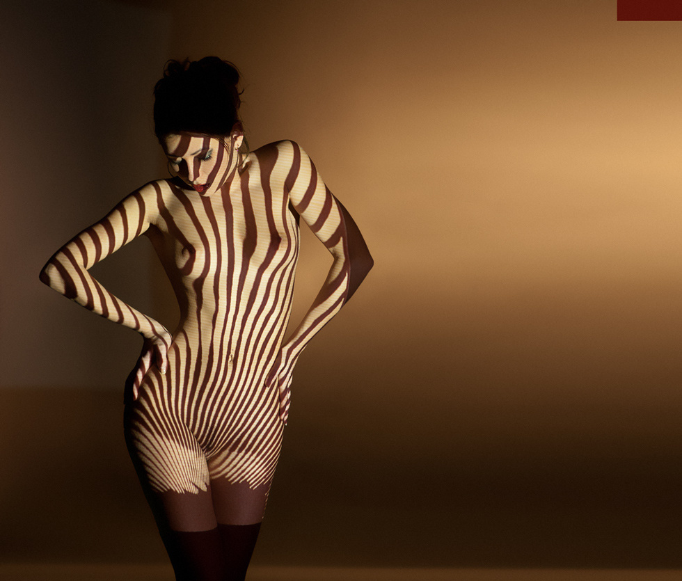 Galaxy Zebra lee lucas nude ню зебра