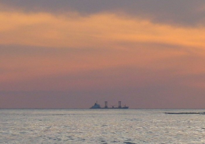 паром небо море облака