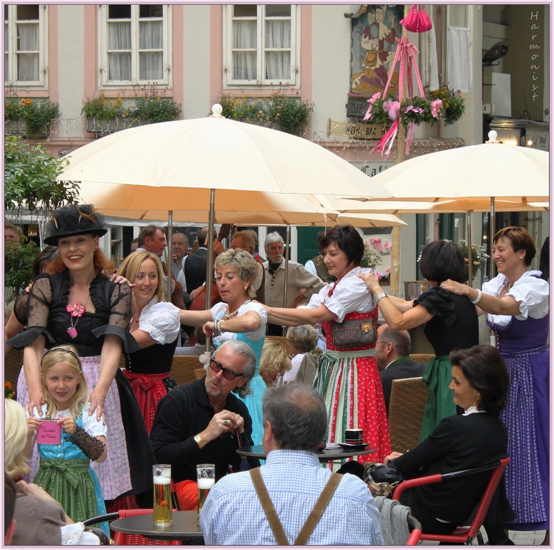 Rosamunde Polka  Salzburg Hagenauerplatz Rosamunde Polka