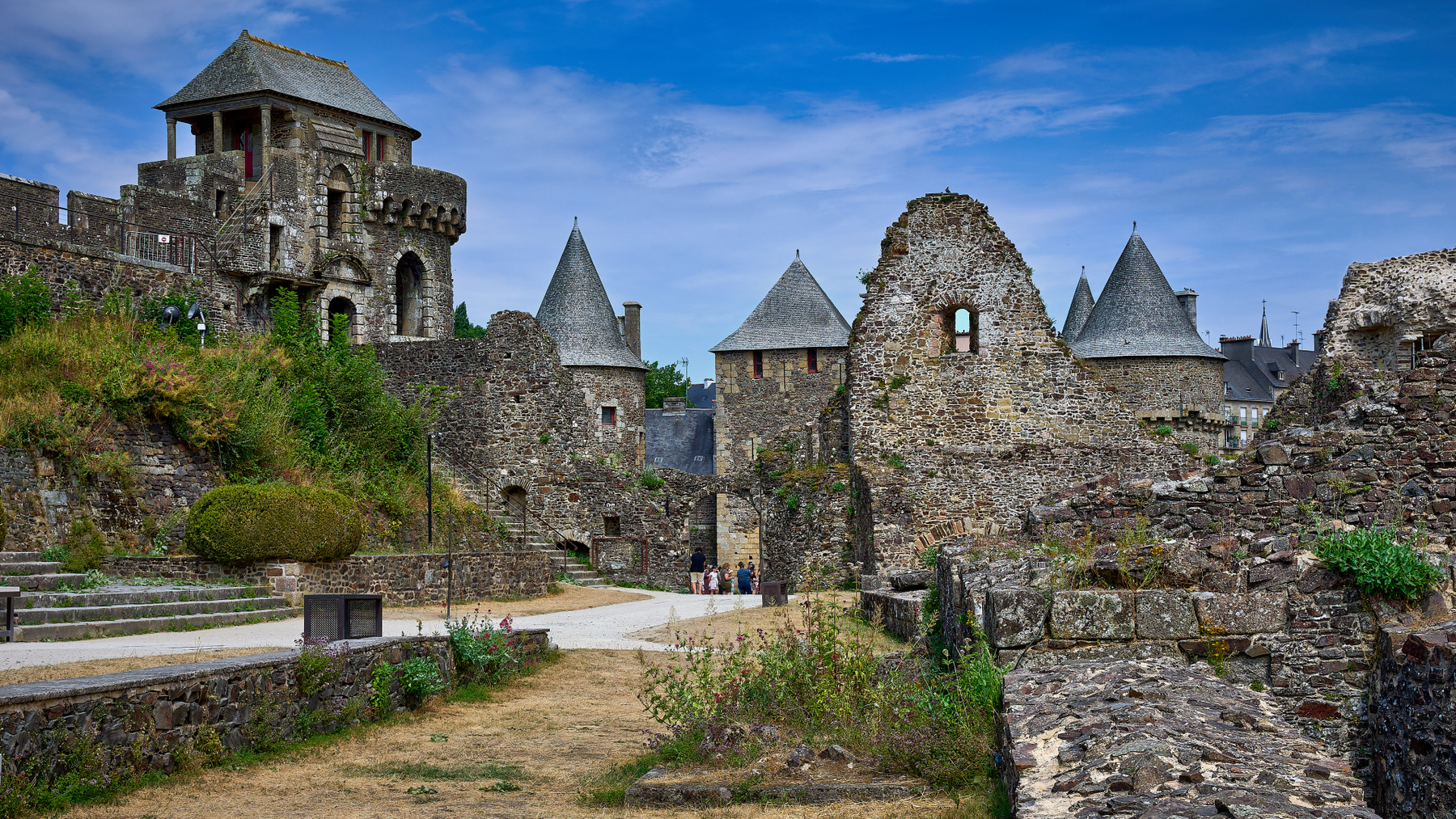 Замок Фужер... Франция Замок Фужер Château de Fougères