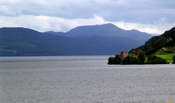 Loch Ness Озеро замок Loch Ness Шотландия Scotland