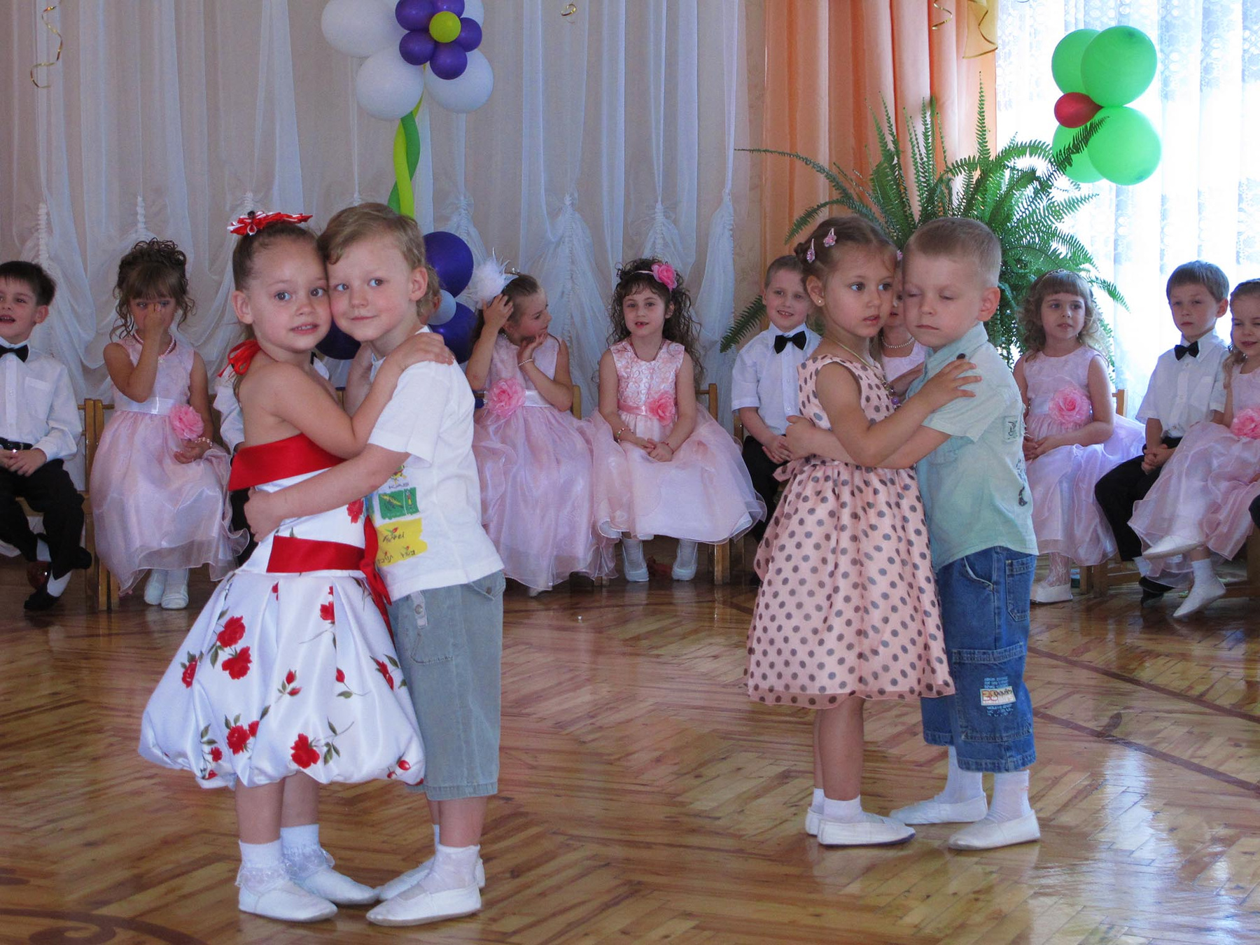 Кому танцы... Дети, Манюк