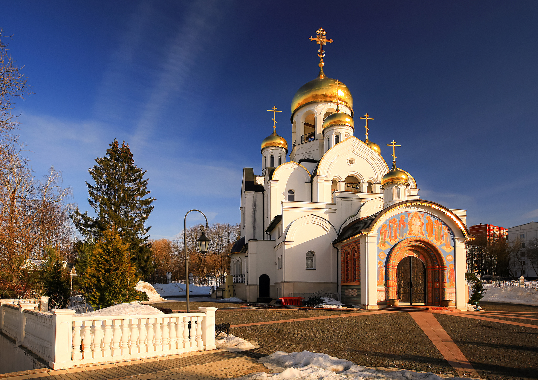 Весенний вечер в Воскресенском Церковь Воскресения Христова в Воскресенском