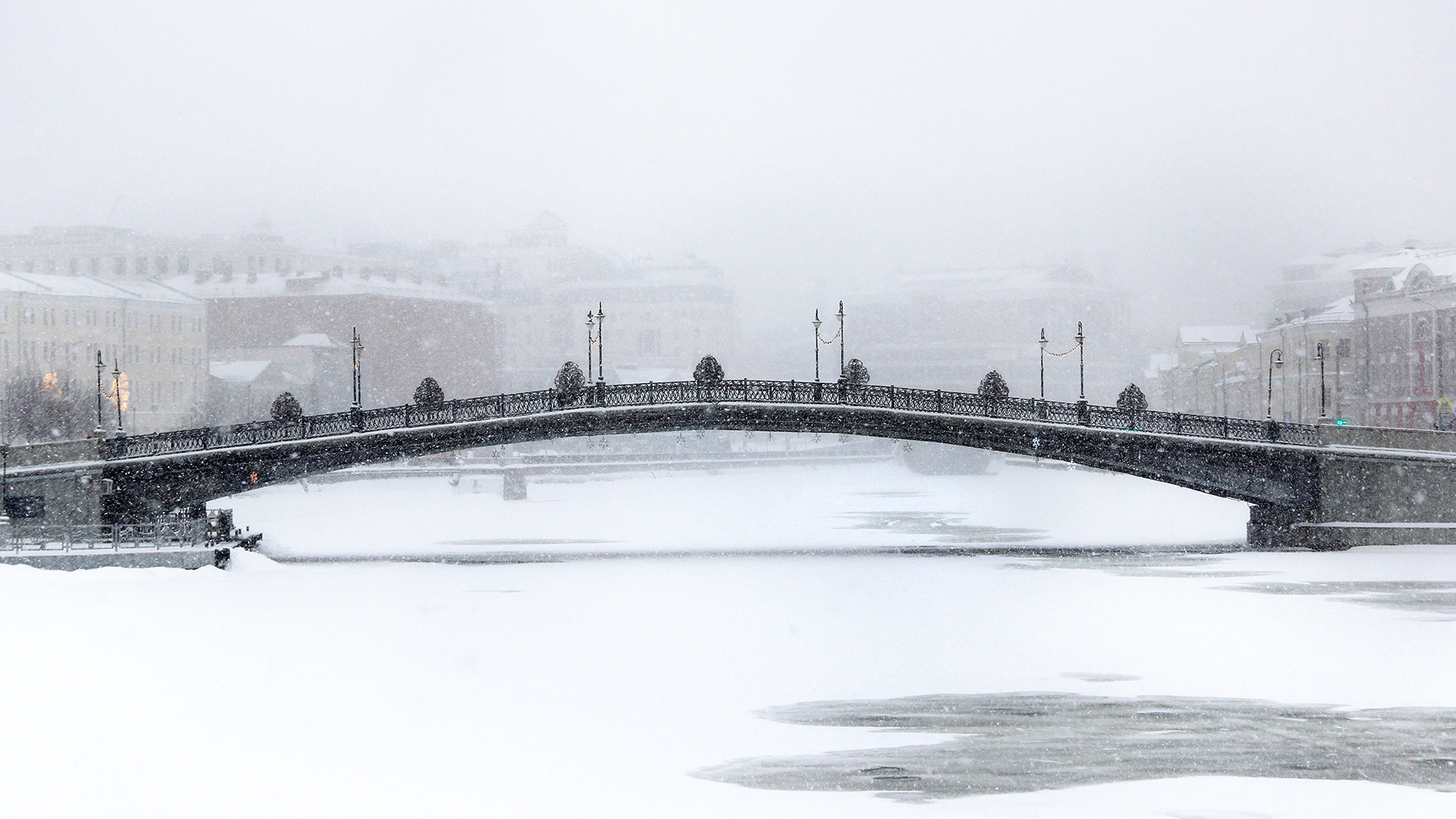 Лужков мост 
