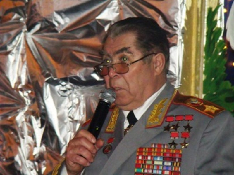 Дорогие Товарищи Брежнев, партия КПСС