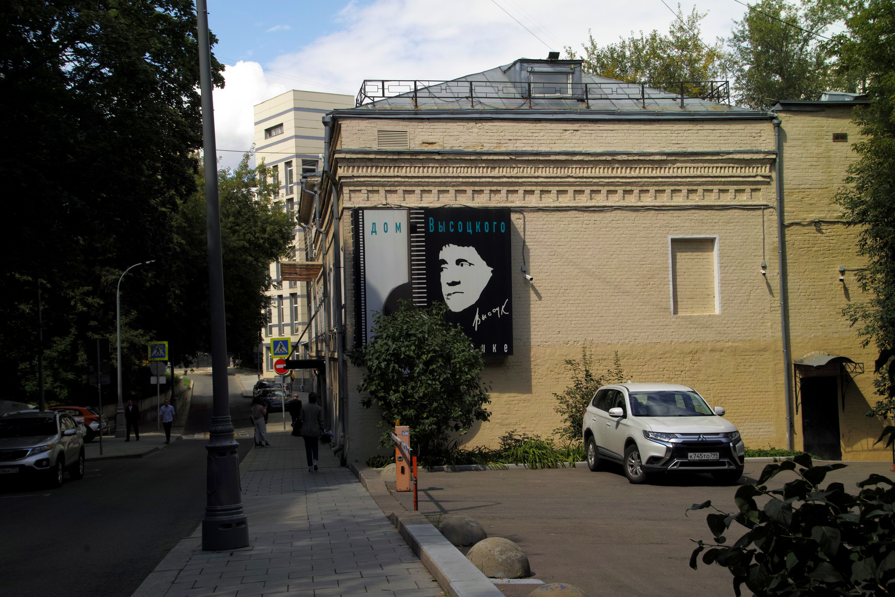 Улица Высоцкого город Москва улица Высоцкого