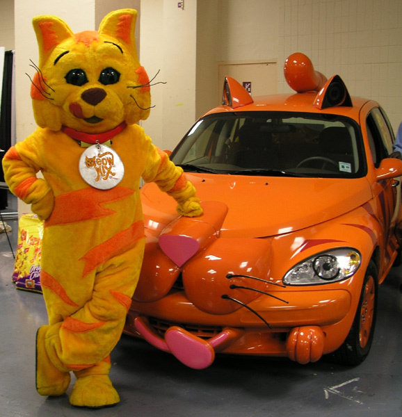 Котоводитель кот кошка выставка кошек машина CFA/IAMS cat show car