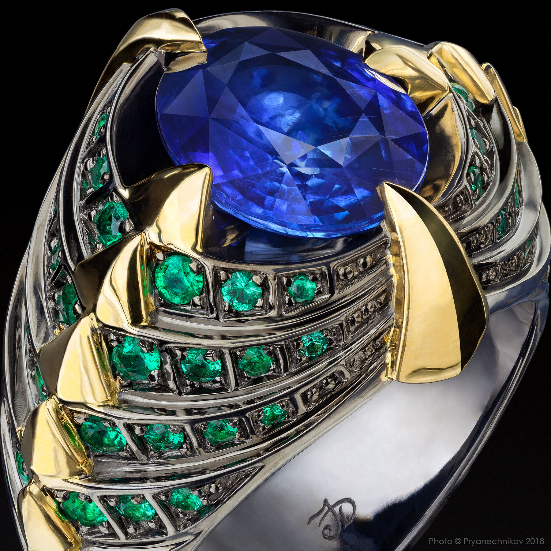 Рекламное фото ювелирных изделий и драгоценных камней. Precious Gems Pryanechnikov