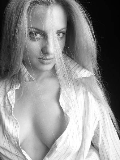 LLia-model LLIa